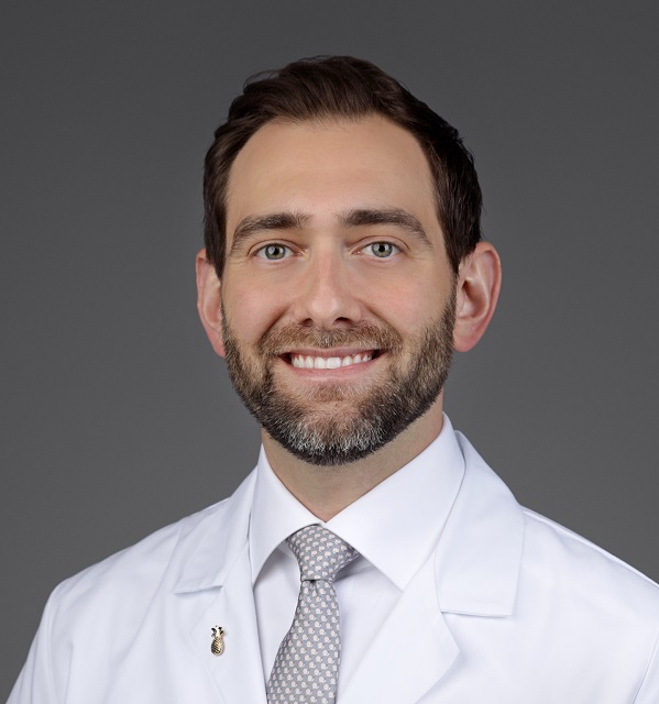 Jason Liounakos, M.D., joins Miami Neuroscience Institute as Neurosurgeon and Director of Outpatient Spine Surgery
