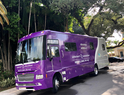 Conviva Care Centers Host Alzheimer’s Association and the Brain Bus for Spanish Community Forum