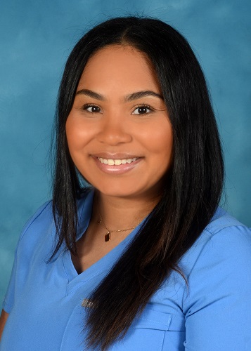 Nurse Profiles – Holy Cross Health – Kelsey Howard, BSN, RN