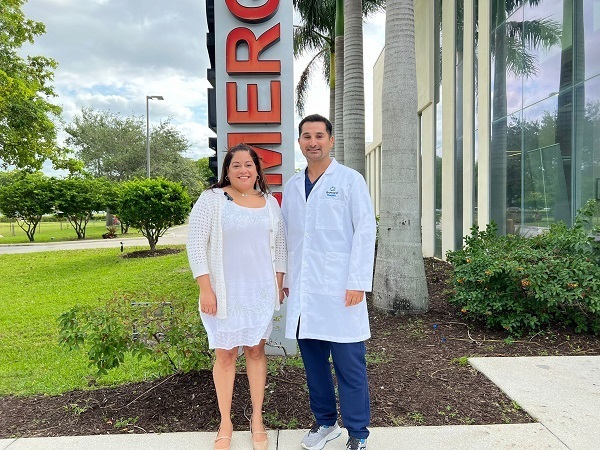 Pompano Beach Mom Undergoes Brain Surgery While Remaining Awake at Broward Health North