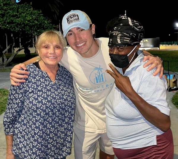 ORGANIZATION GIVES BACK THROUGH SIMPLE GENEROSITY