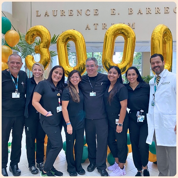 Good Samaritan Medical Center Surgeon Eduardo Parra-Davila, MD,  Completes More Than 3,000 Robotic Surgeries