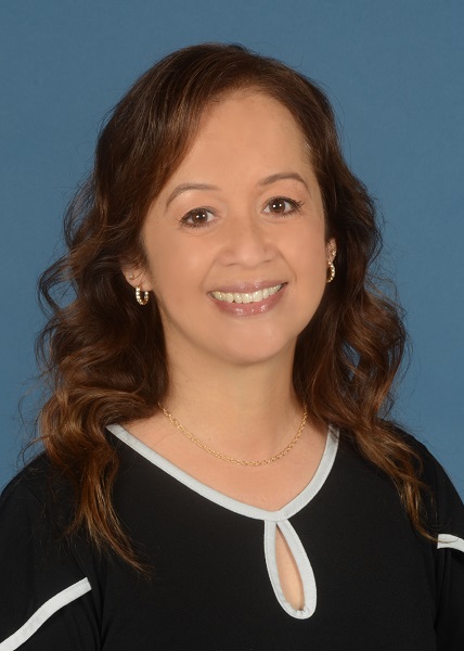 Holy Cross Health Selects Michelle Schnobrick as Leader of the Quarter