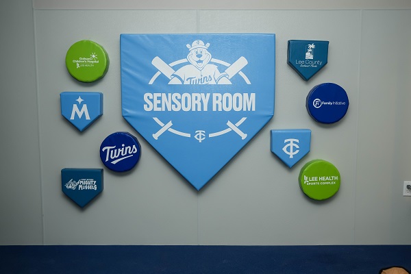 MINNESOTA TWINS, LEE COUNTY, LEE HEALTH AND  FAMILY INITIATIVE, INC. UNVEIL NEW SENSORY ROOM AT LEE HEALTH SPORTS COMPLEX