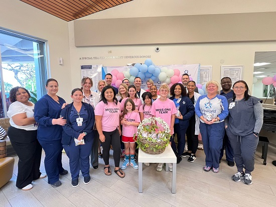 Pompano Beach Church Donates ‘Blessed Packages’ to Broward Health North Nurses