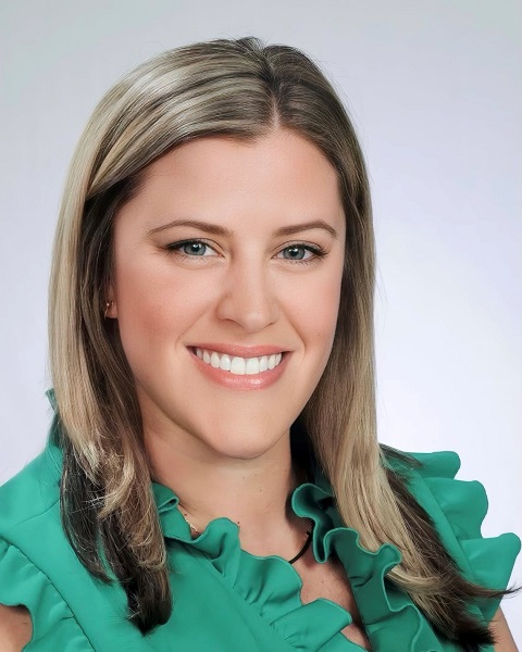 Fort Lauderdale’s Jennifer H. Barb Recognized as WGU Distinguished Graduate
