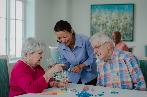 Innovative Alzheimer’s Support Through NeuroArts and Whole-Person Wellness at Lisbet